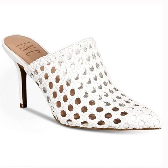 INC International Concepts White  Pointed Toe Mules Size 8 NWT - Picture 1 of 7